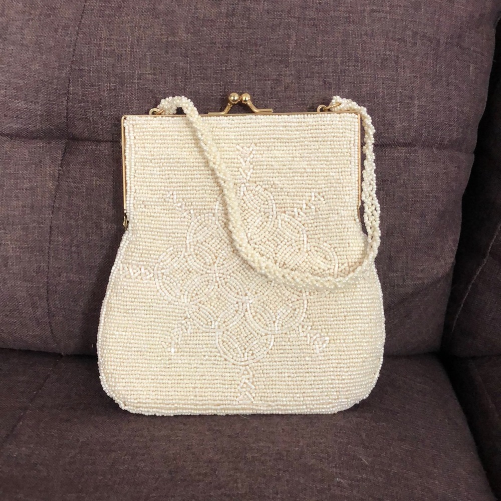 Vintage white beaded evening purse